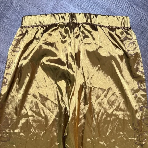Taylor Swift Fearless Gold pajama Pants with Embroidery - Picture 13 of 13